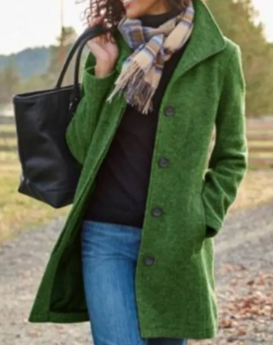 Amarae | The elegant and high-quality coat