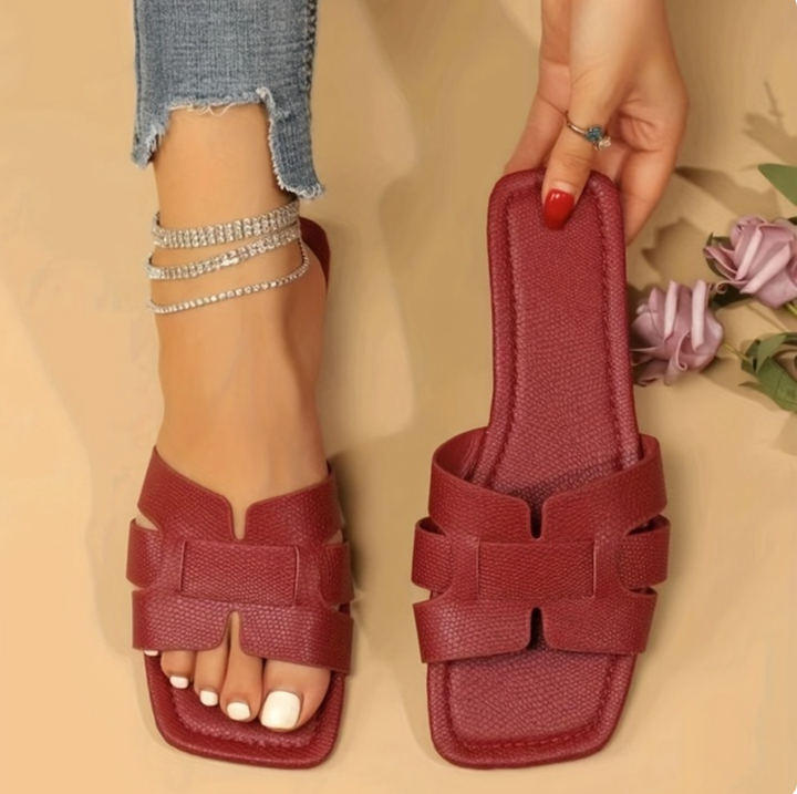 Lune London | Beach Flip-Flops