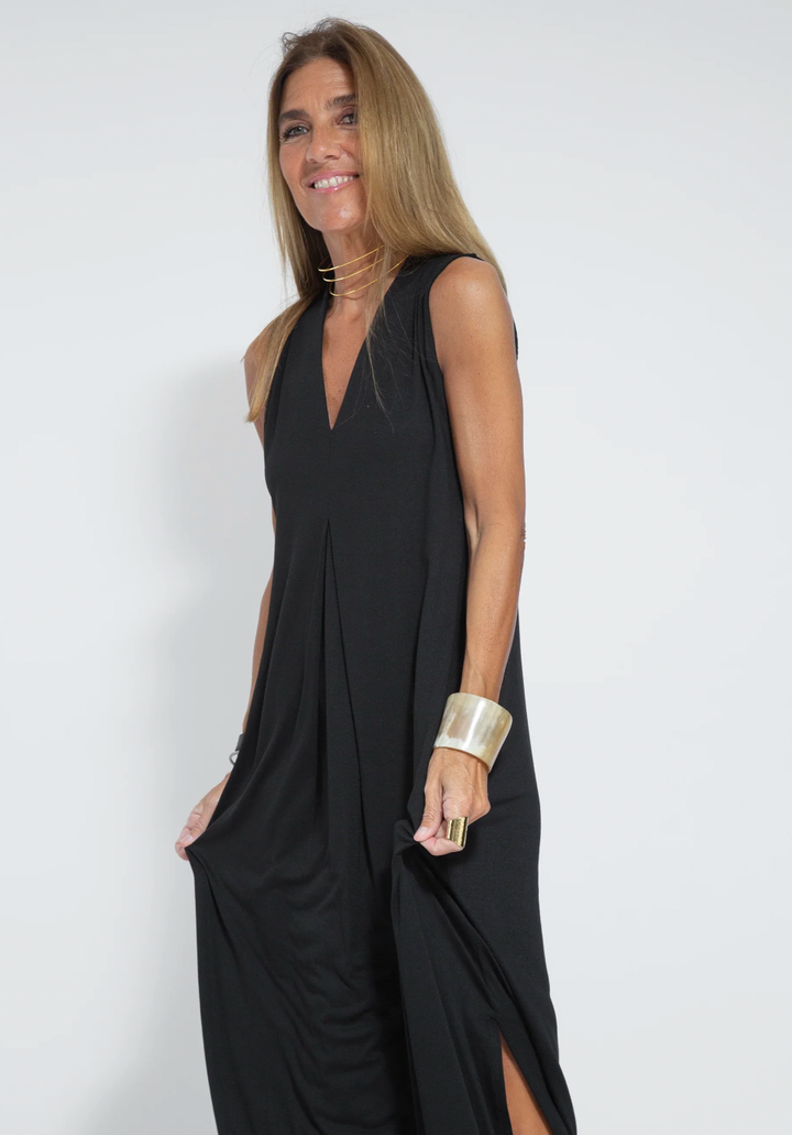 Lune London | Set with Long, Slimming Dress and Vest