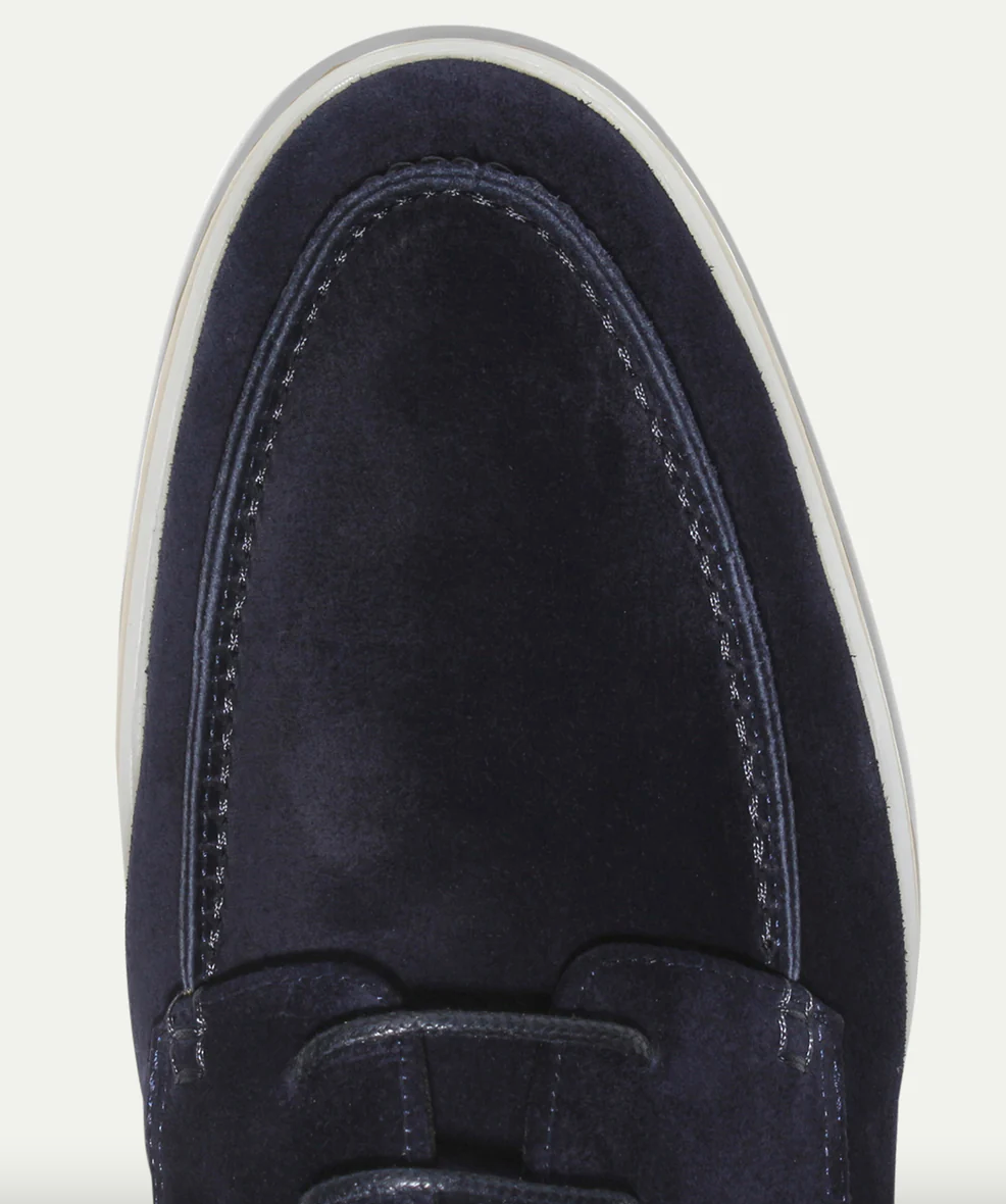 Chic und Stil | Stylish and Comfortable Men's Shoes