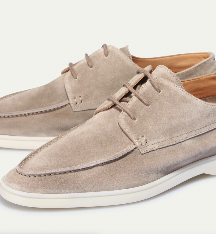 Chic und Stil | Stylish and Comfortable Men's Shoes