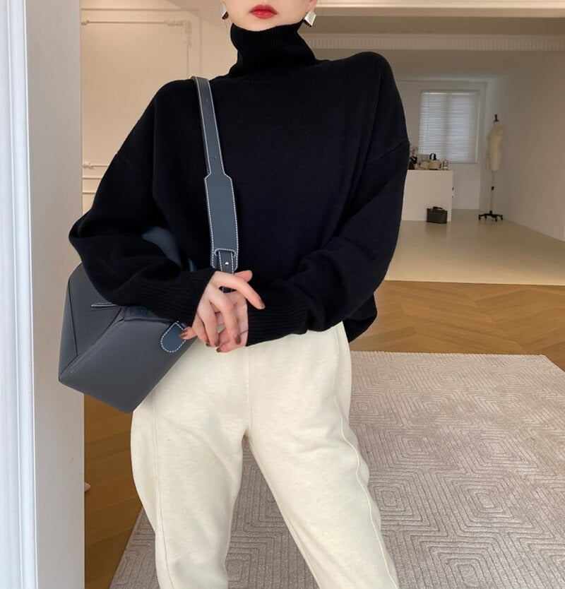 Lune London | Turtleneck Sweater - Soft Knit - Loose Fit - Long Sleeves