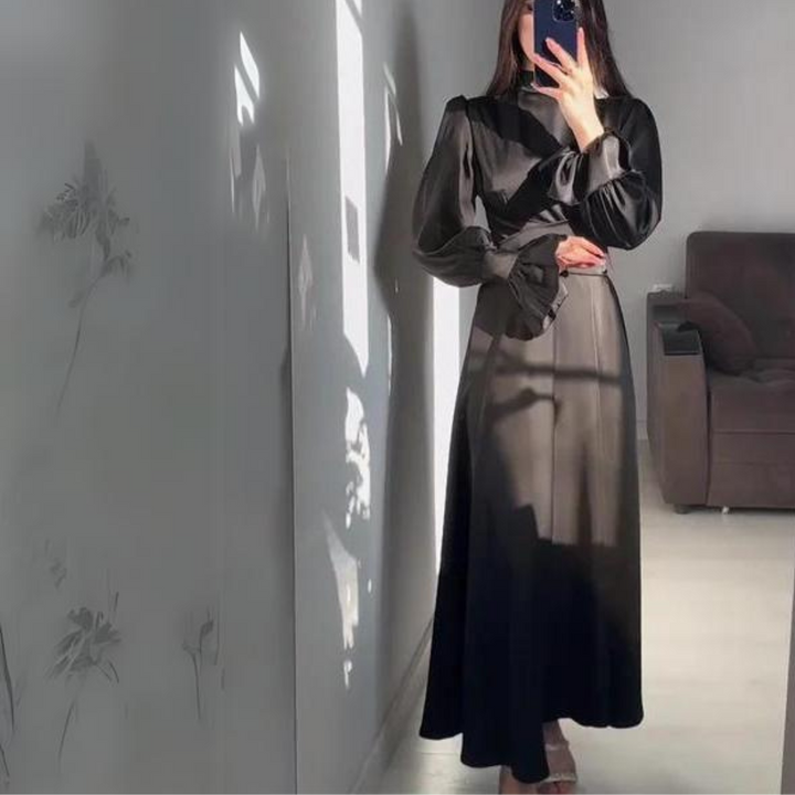 Lune London | The Silky Soft Dress with Long Sleeves