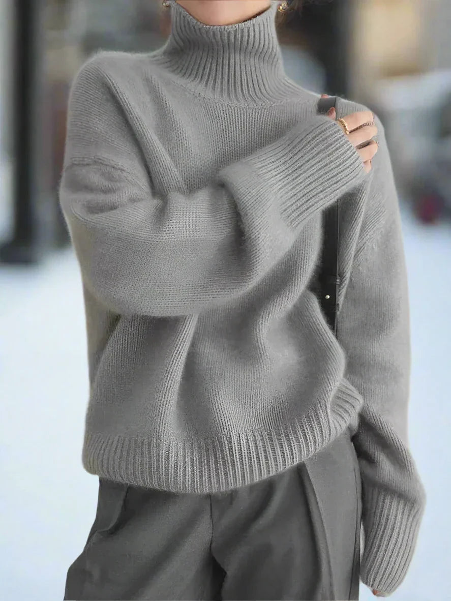 Lune London | Turtleneck Sweater - Knit - Oversized Fit - Long Sleeved Comfortable