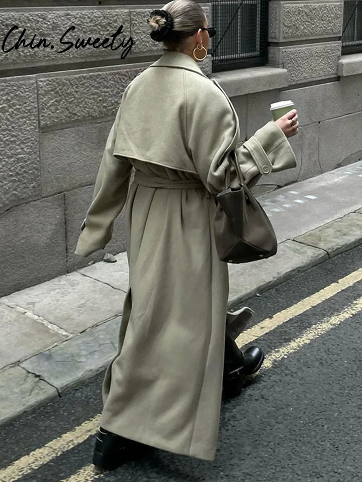 Lune London | Women's coat - Elegant and comfortable coat with belt and double row of buttons for cold days