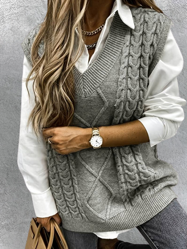 Amarae | Soft knit vest