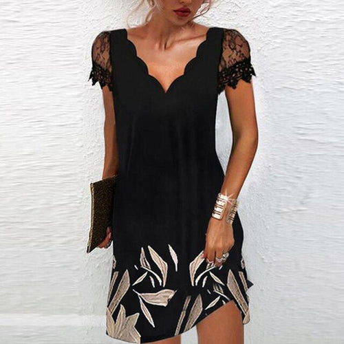 Amarae | Elegant Dress with Exquisite Details