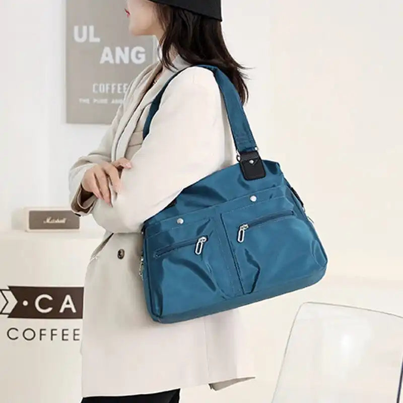 Lune London | Waterproof shoulder bag