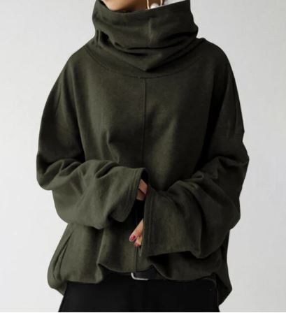 Amarae | Women's Long Sleeve Turtleneck Sweatshirt with Pockets