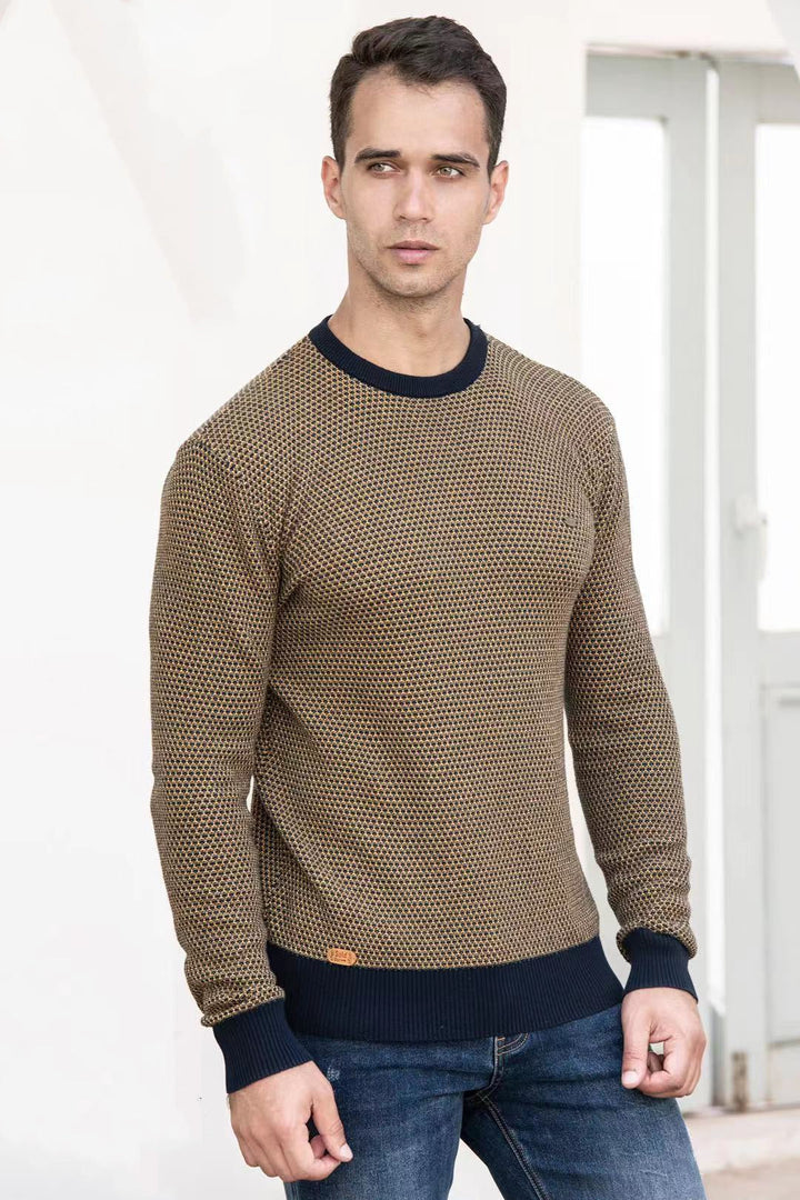 Lune London | with Round Neck for Men