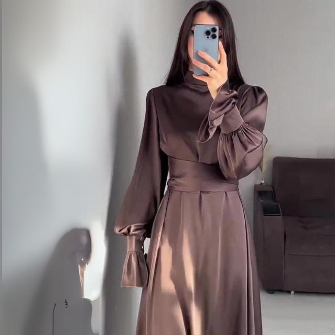 Lune London | The Silky Soft Dress with Long Sleeves