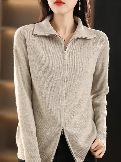 Amarae | Zip-Up Sweatshirt - Soft Knit - High Collar - Comfortable and Stylish
