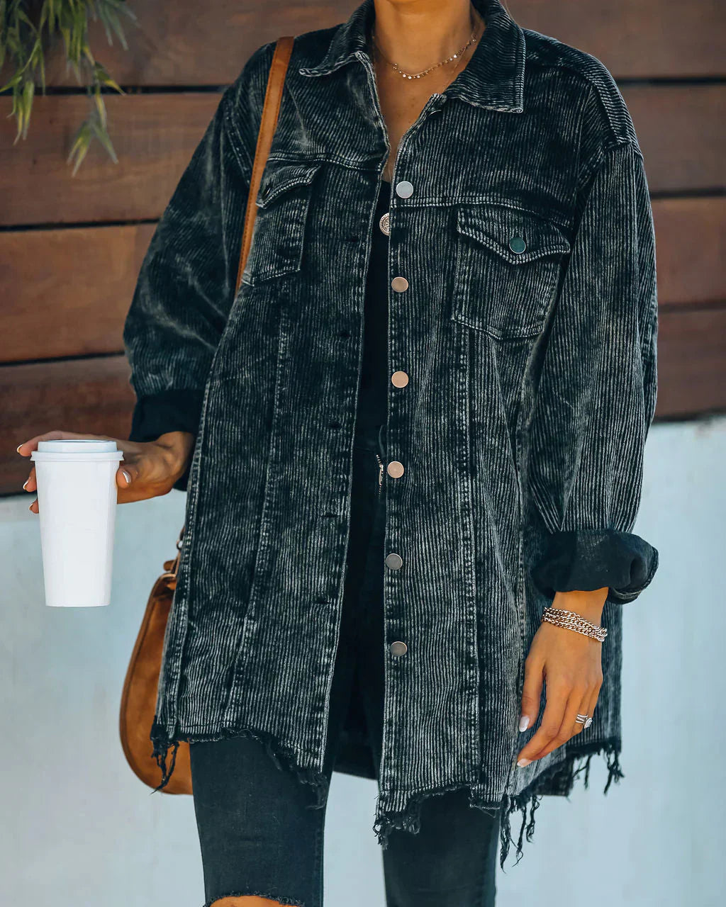 Amarae | Elegant jacket with worn details and comfortable pockets in gray