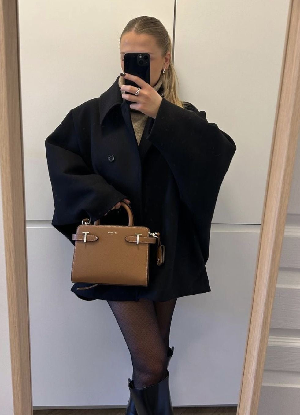 Lune London | Wool Coat Stylish Winter Outerwear for Women