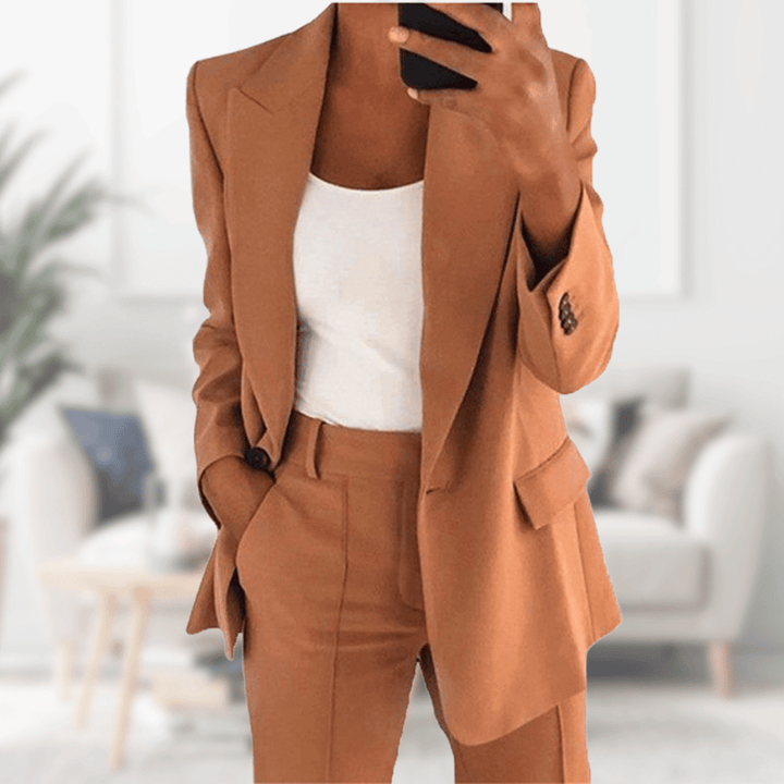 Amarae | The Elegant and High-Quality Suit