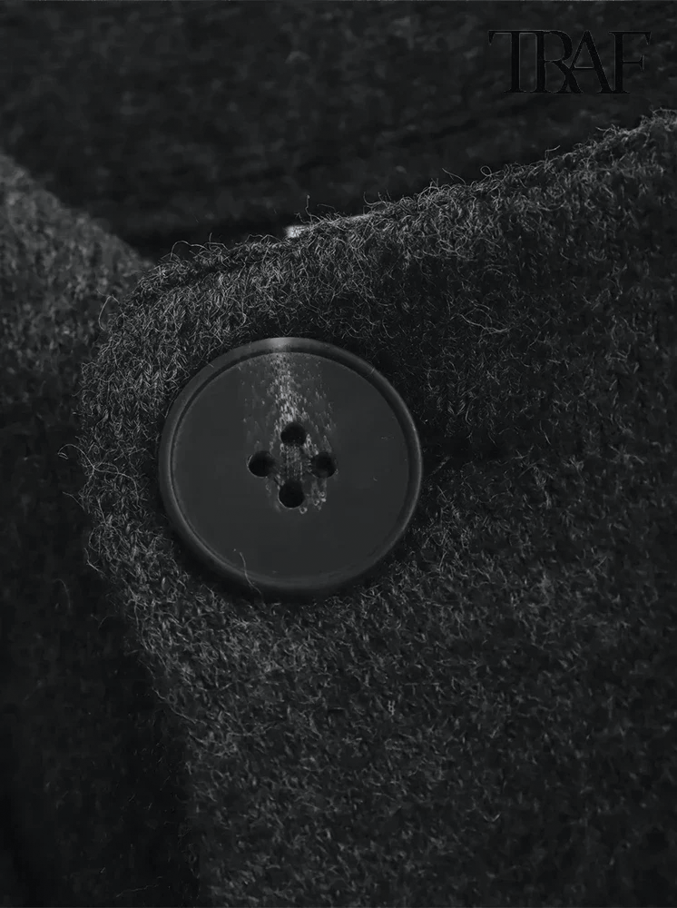 Amarae | Asymmetrical Pendler Coat