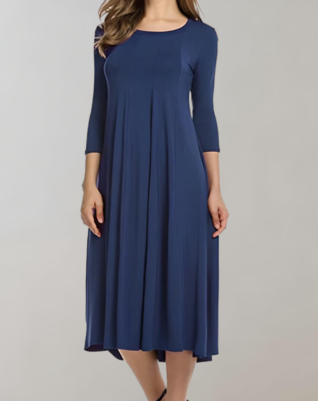 Lune London | A-line dress with 3/4 sleeves and a round neck
