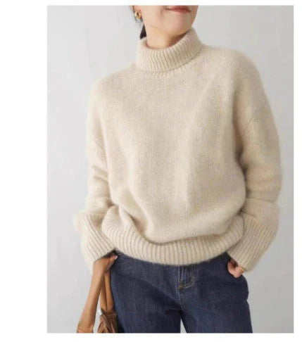 Lune London | Luxurious Cashmere Turtleneck Sweater for Women Amelia