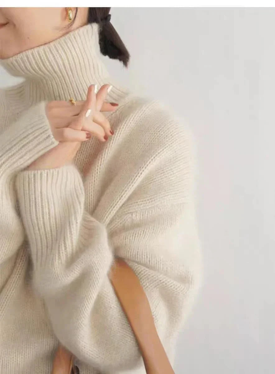 Chic Und Stil | Luxurious Cashmere Turtleneck Sweater for Women Amelia