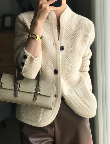 Amarae | More Elegant Cashmere Cardigan with Button Closure for Women