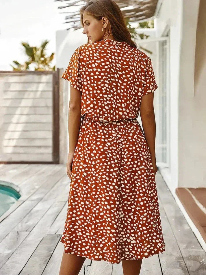 Lune London | Elegant Short Sleeve Shirt Dress with Polka Dots and Drawstring at the Waist