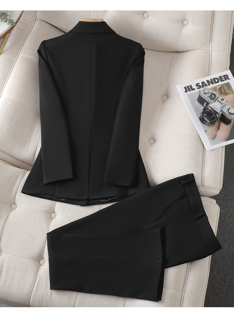Lune London | Set with Blazer and Pants