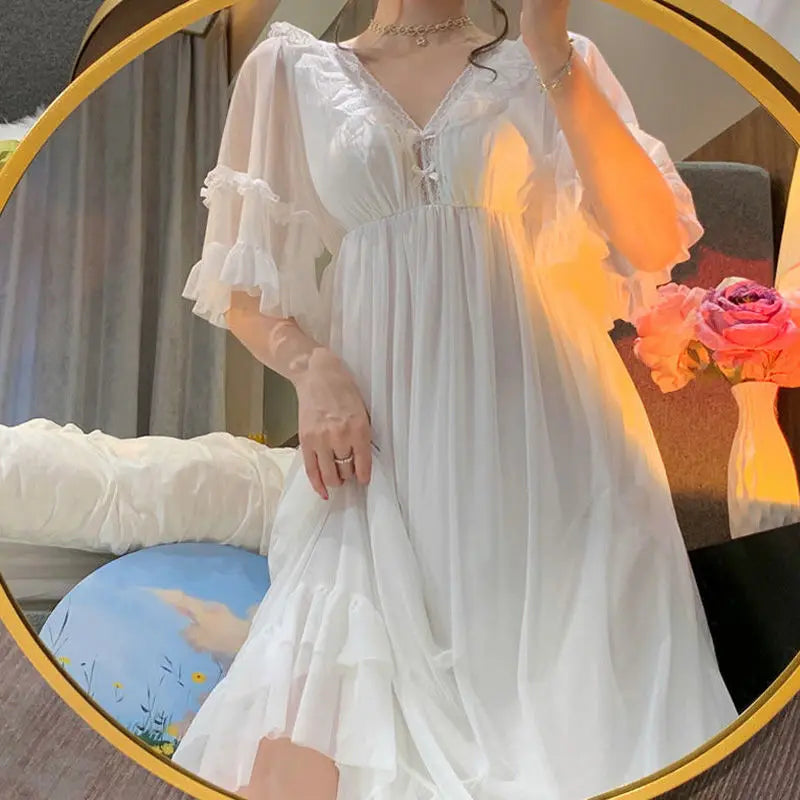 Lune London | Summer Floral Lace Chemise