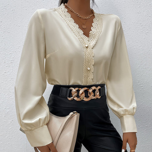 Ladies Elegant blouse with lace and button details Amarae