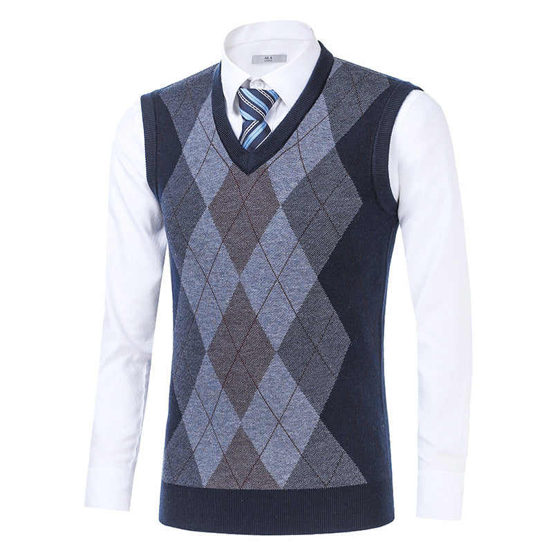 Elegant argyle knit vest for men Lune London
