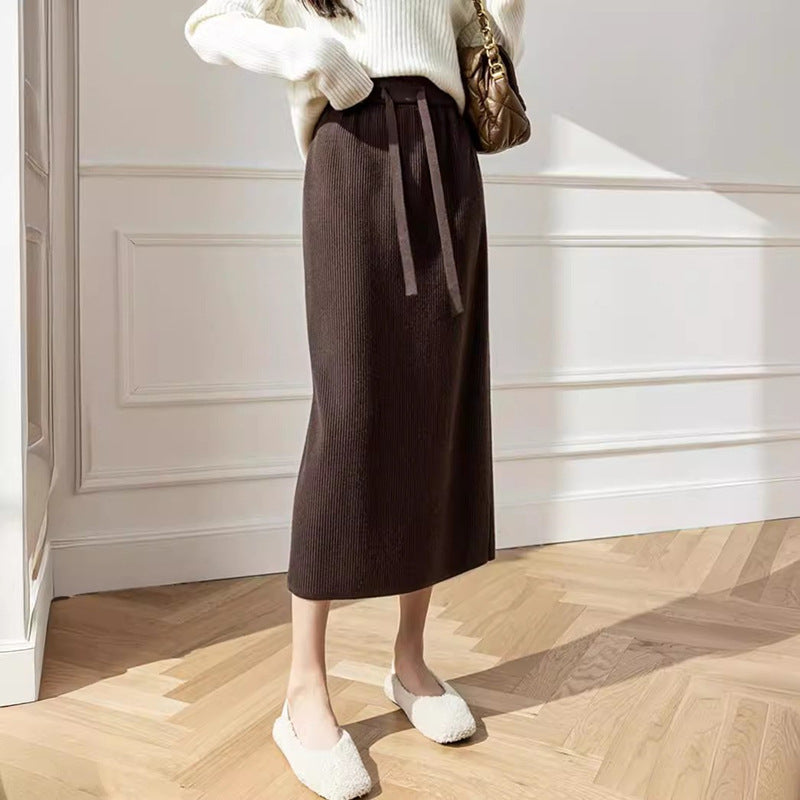 Jupe tricotée pour femmes mi-longue avec taille et design texturé Chic & Stil