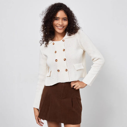 Women's knitted jacket with double-breasted button placket and decorative pockets Amarae