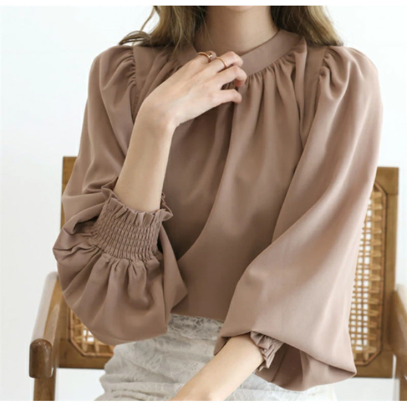 Elegant blouse with puff sleeves for women Lune London