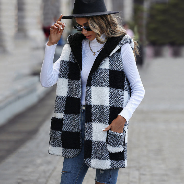 Ladies Checked Plush Jacket with Large Pockets Amarae