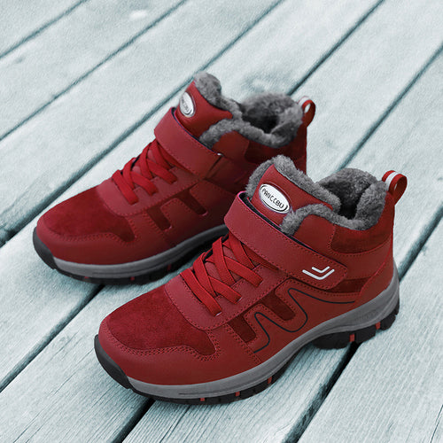 Women Winter Hiking Boots with Non-Slip Sole and Insulated Lining Amarae