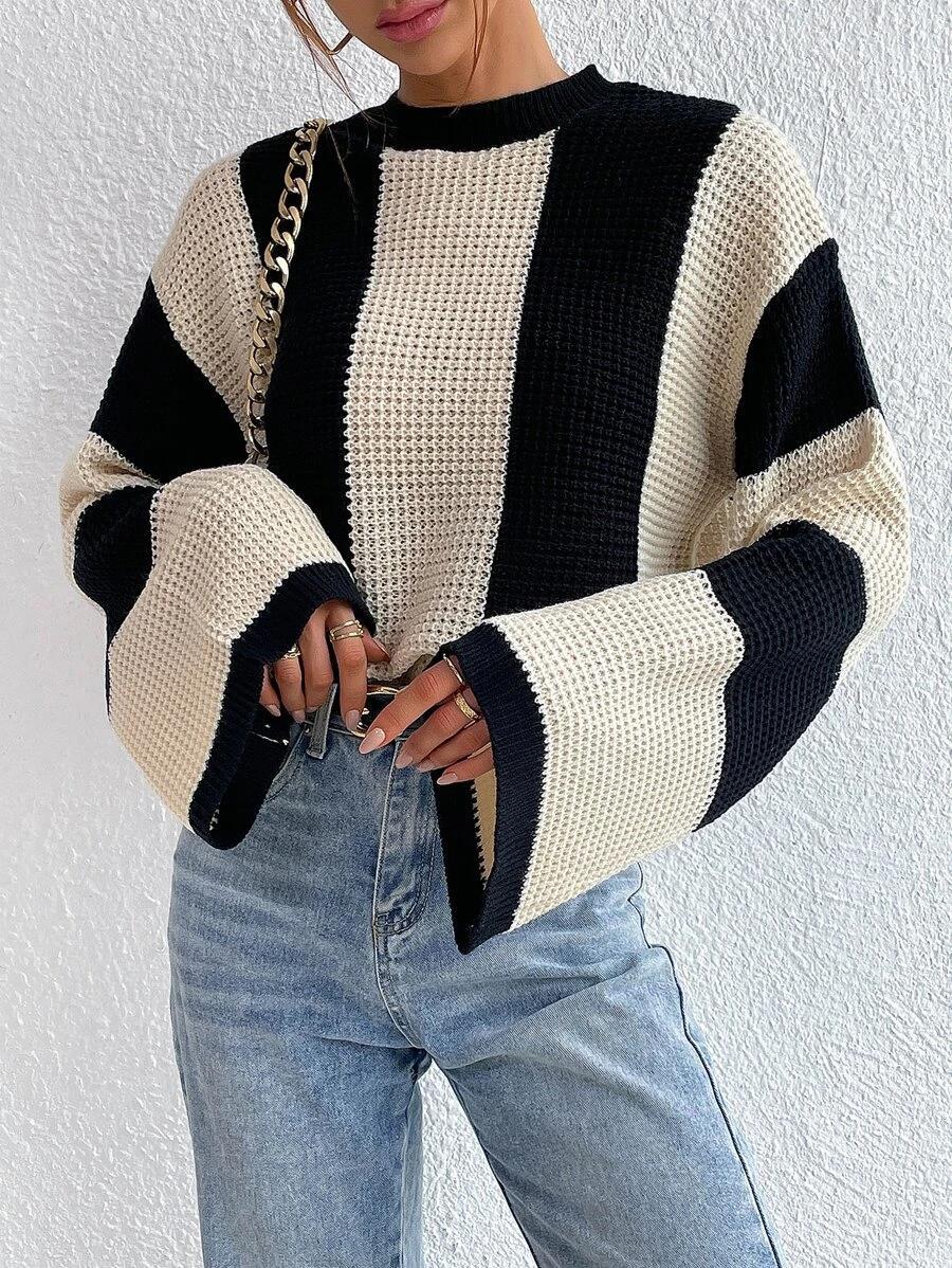 Knitted sweater for women with a unique waffle texture and wide sleeves Lune London