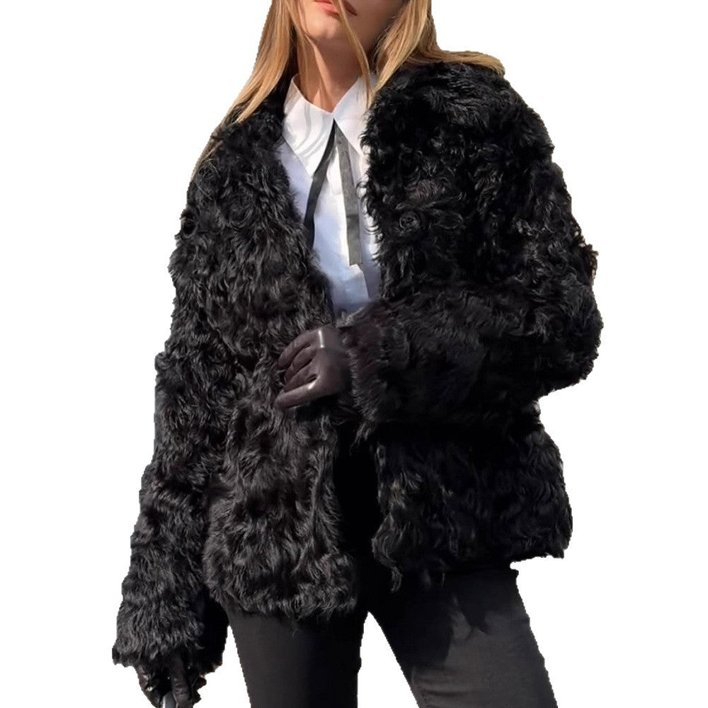 Women's Boxy Short Coat made of crinkled Faux Fur with structured wave pattern and open front Amarae