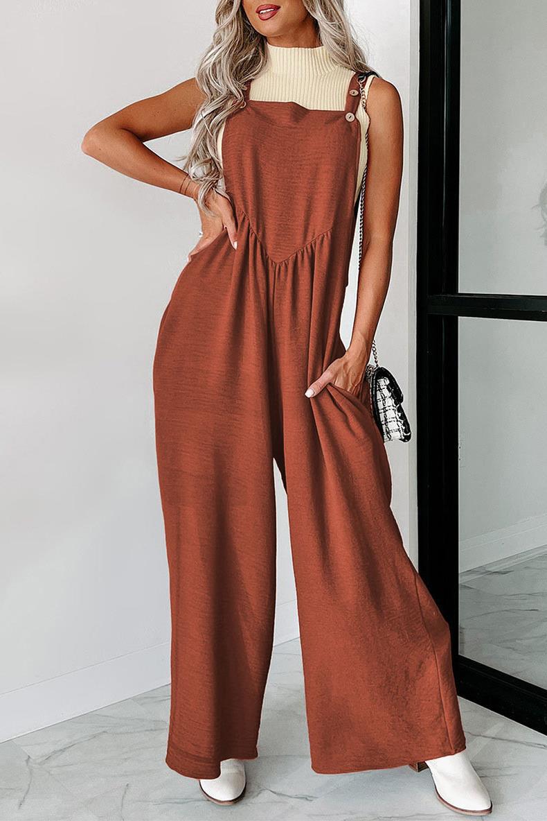 Casual women's jumpsuit with wide leg and decorative button details Lune London