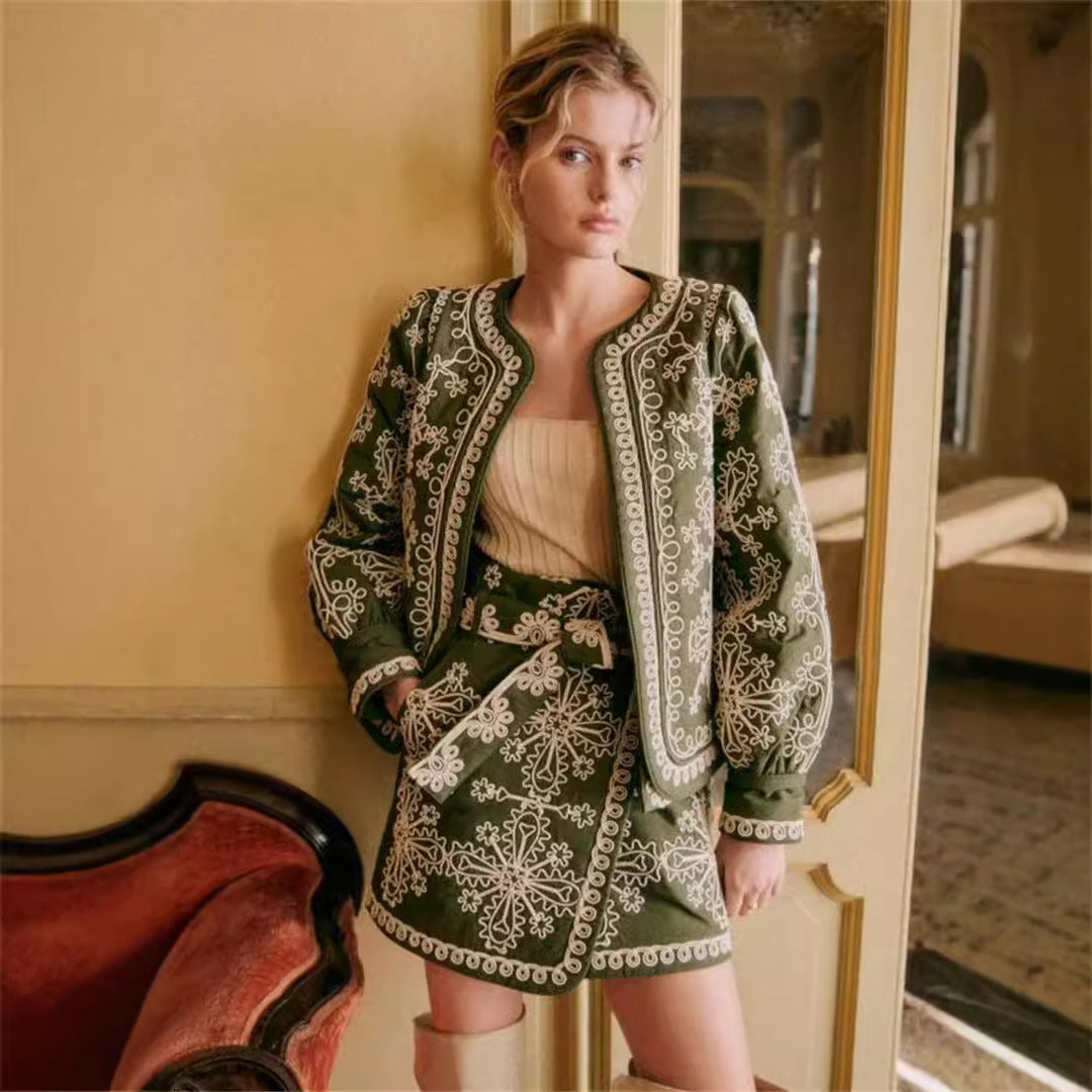 Embroidered floral jacket for women with voluminous sleeves Lune London
