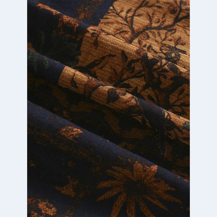 Short sleeve shirt for men with floral design and textured fabric Lune London