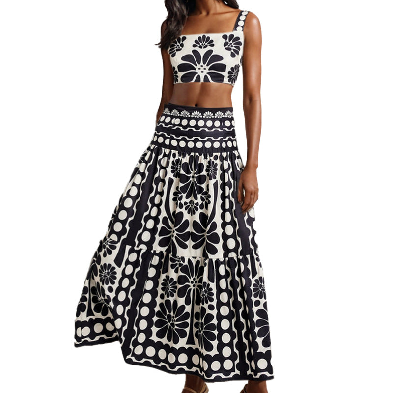 Ensemble pour femmes en deux pièces avec top court et jupe maxi Chic & Stil