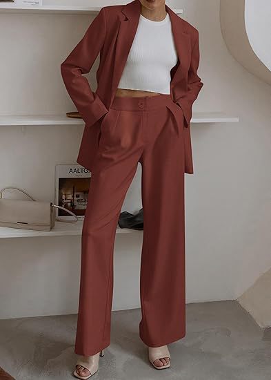 Elegant business suit set for women with wide legs and fitted blazer Lune London