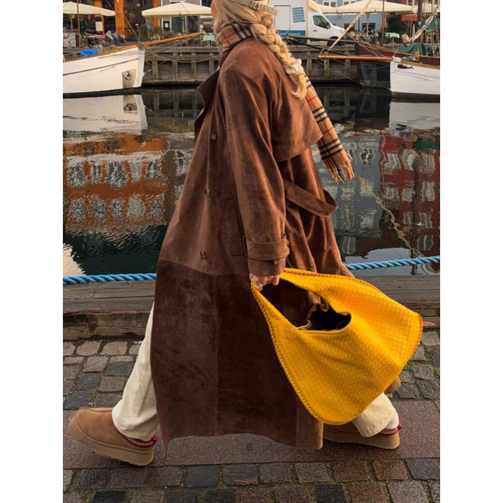 Elegant long coat for women in high-quality suede Lune London