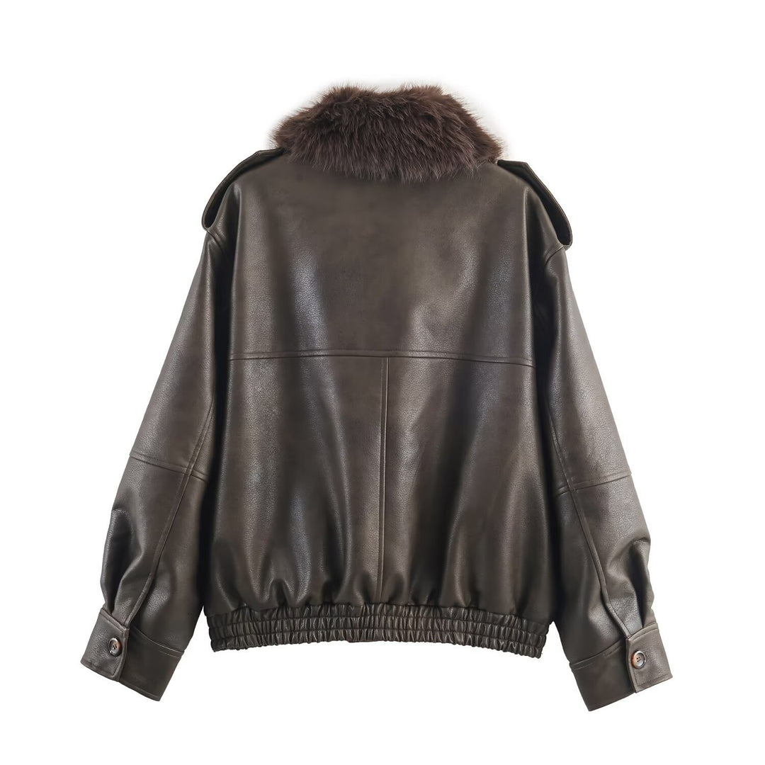Elegant leather jacket for women with removable faux fur collar and practical pockets Lune London