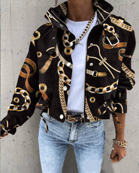 Veste utilitaire cropped tendance pour femmes avec un motif unique et des poches pratiques Chic & Stil