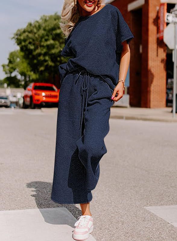 Casual jumpsuit set for ladies in soft material with elastic waist and wide legs Lune London