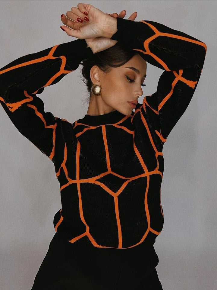 Trendy women's sweater with geometric design and fine knitted structure Lune London