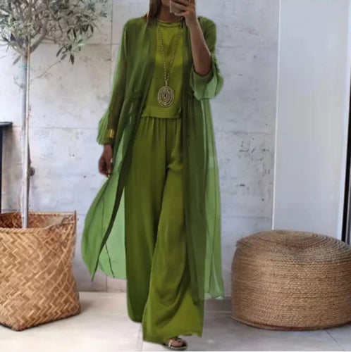 Salopette décontractée pour femmes avec veste légère et transparente Chic & Stil