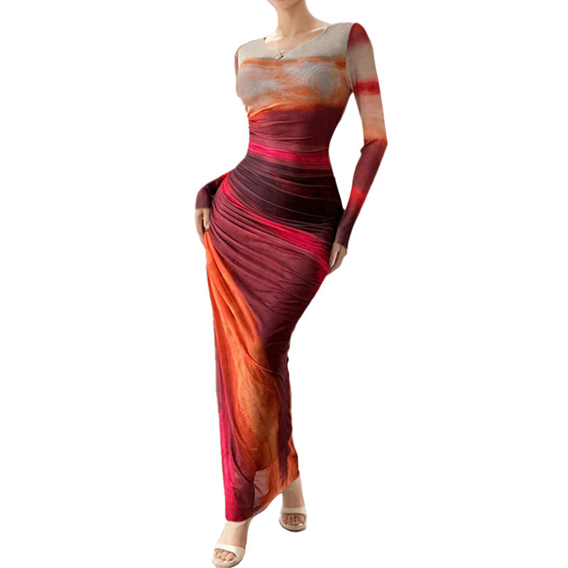 Robe maxi élégante pour femmes avec effet drapé raffiné et manches longues Chic & Stil
