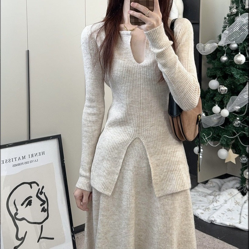 Ladies' knit dress with an elegant slit and a structured design Lune London