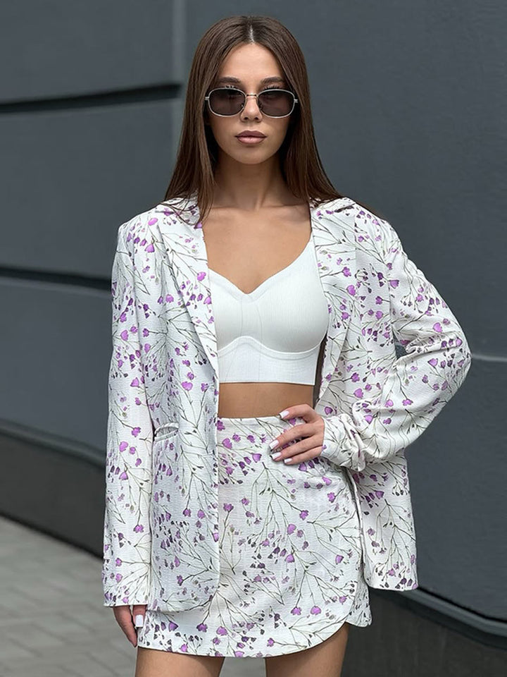 Women Floral Blazer and Mini Skirt Set made of textured Cotton Blend Amarae
